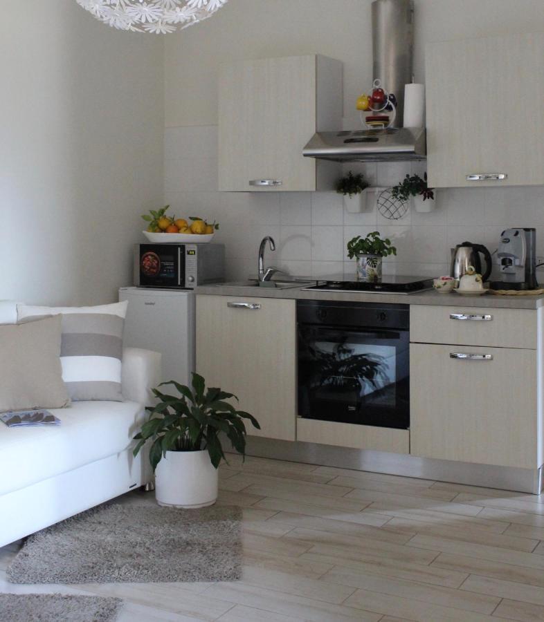 Vesuvio House Appartamento Indipendente E Centrale Sant'Agnello Buitenkant foto